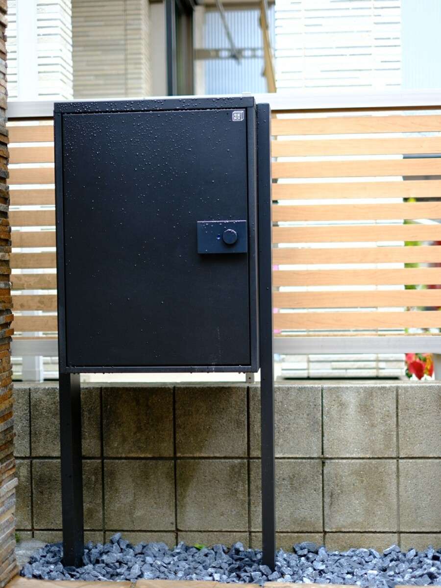 新設した宅配ボックス